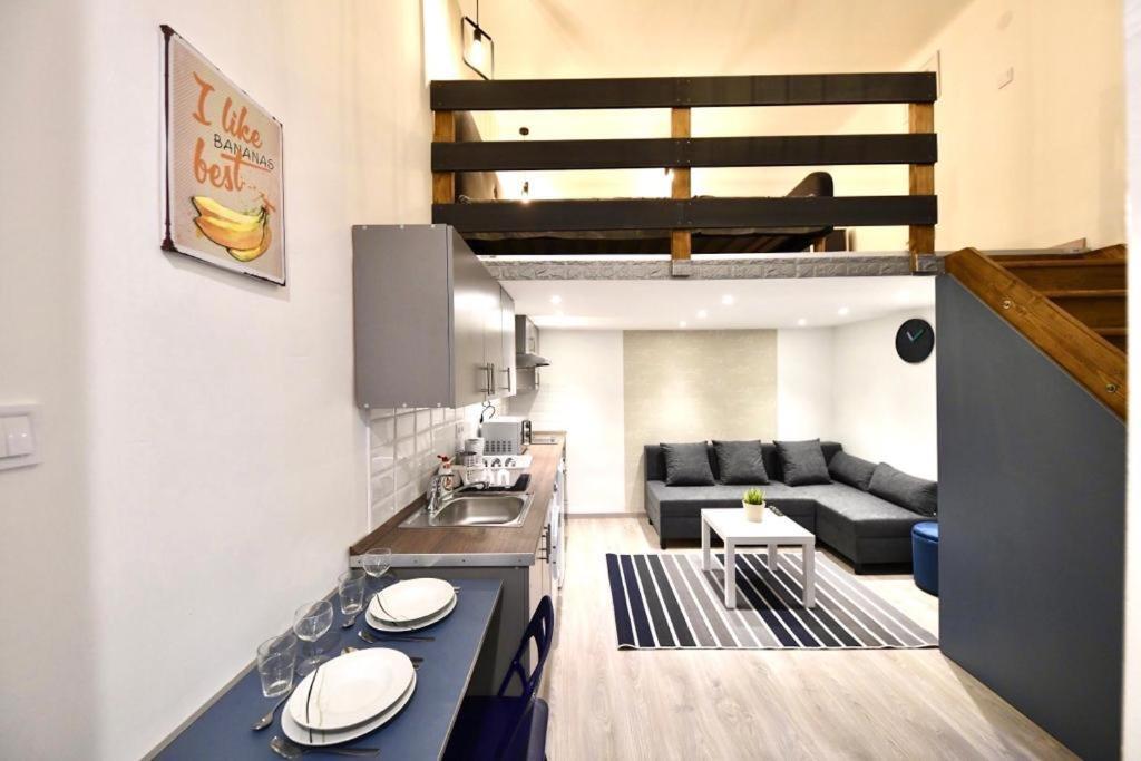 부다페스트 Cosy Flat In Kiraly Str, King 아파트 외부 사진